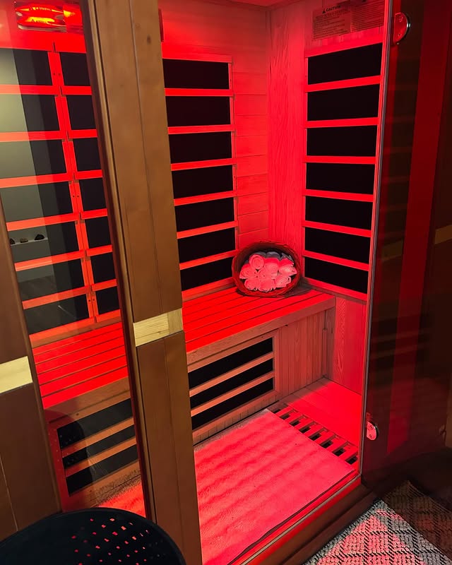 Step into calming infrared warmth and let your body breathe, relax and reset.